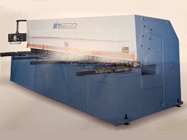 CNC Hydraulic shearing machine