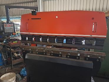 2m 50t CNC Press brake machine