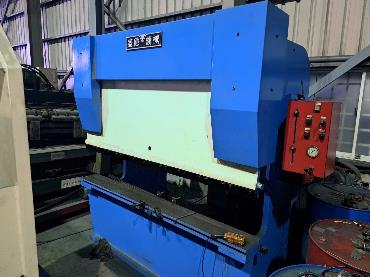 2m Press brake machine