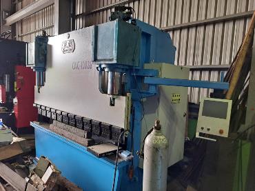 8' 100t CNC Press brake machine